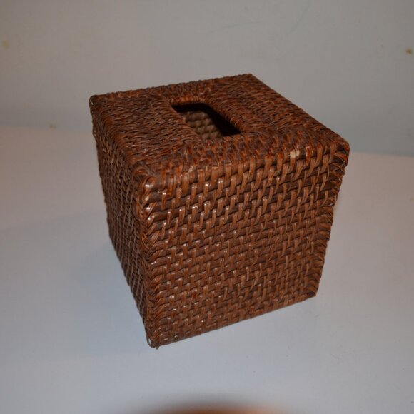 Woven Rattan Square Tissue Box Cover Brown Tropical Decoration, 5.5'x5.5'x5.5' - Picture 2 of 5